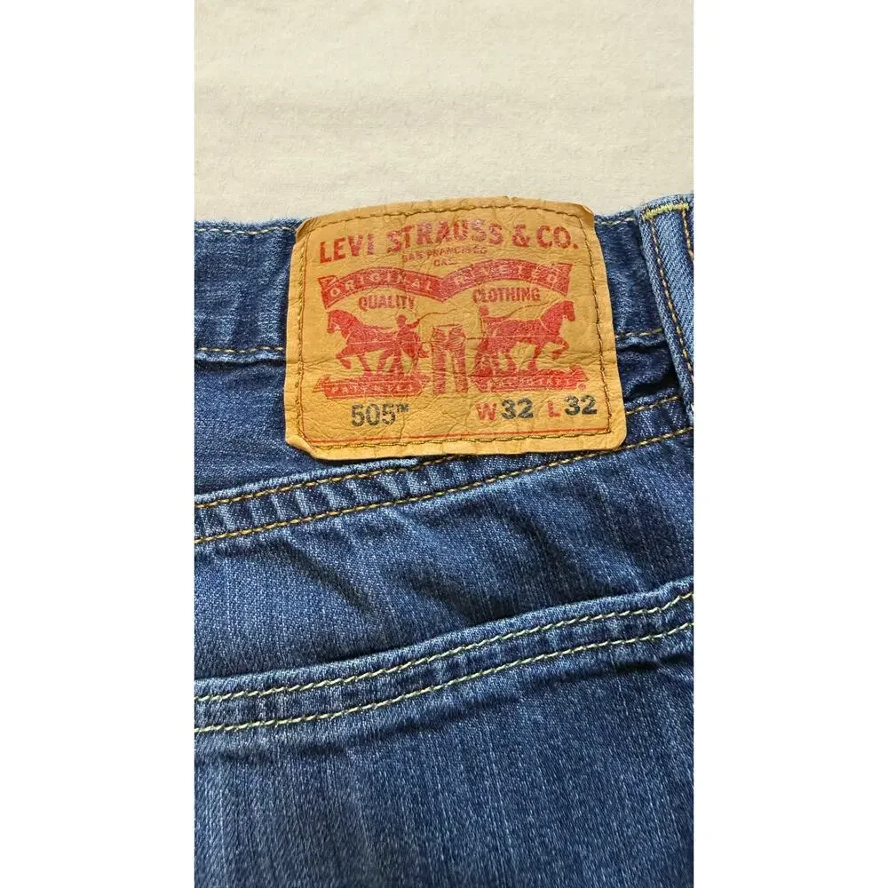 Levi’s 505 Mens Jeans W32 L32‎ Straight Fit